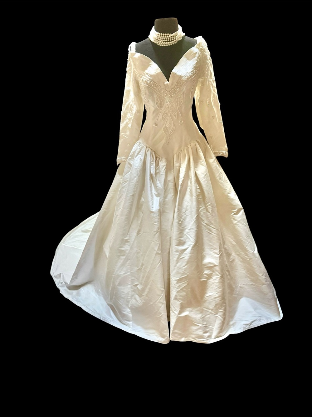 Magical vintage 80’s raw silk beaded , pearls bustle, sequin, wedding dress